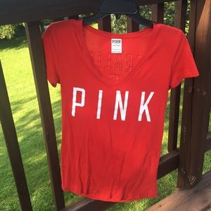 Cincinnati Reds PINK t shirt