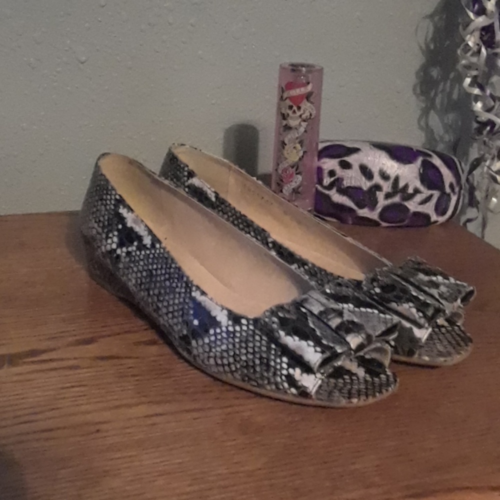 Stuart Weitzman Python Demi Wedges With Bows - image 3