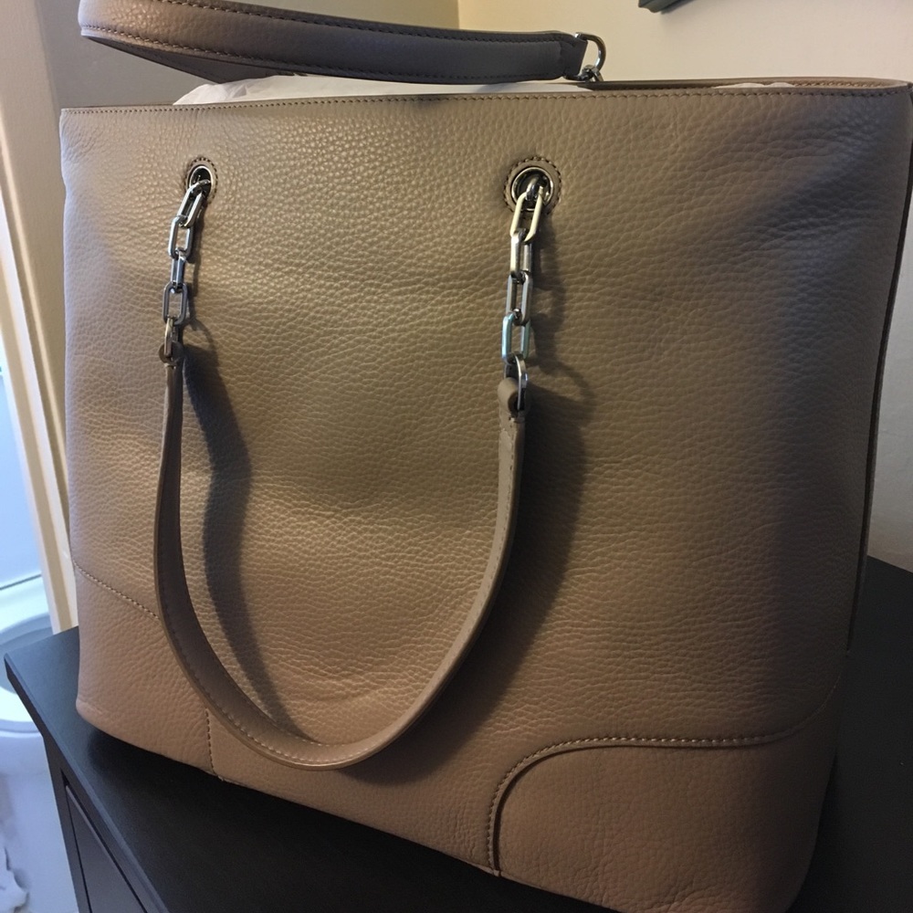 Tory Butch tote