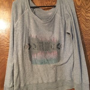 American eagle sweater