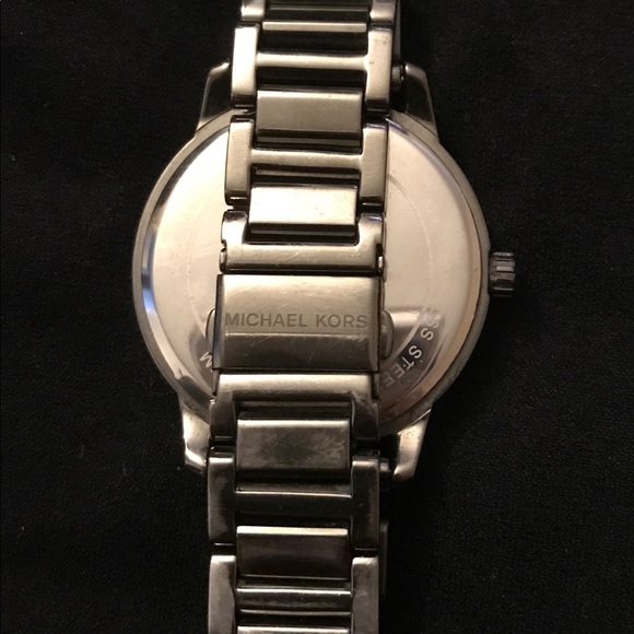 Michael Kors Watch. main image 4