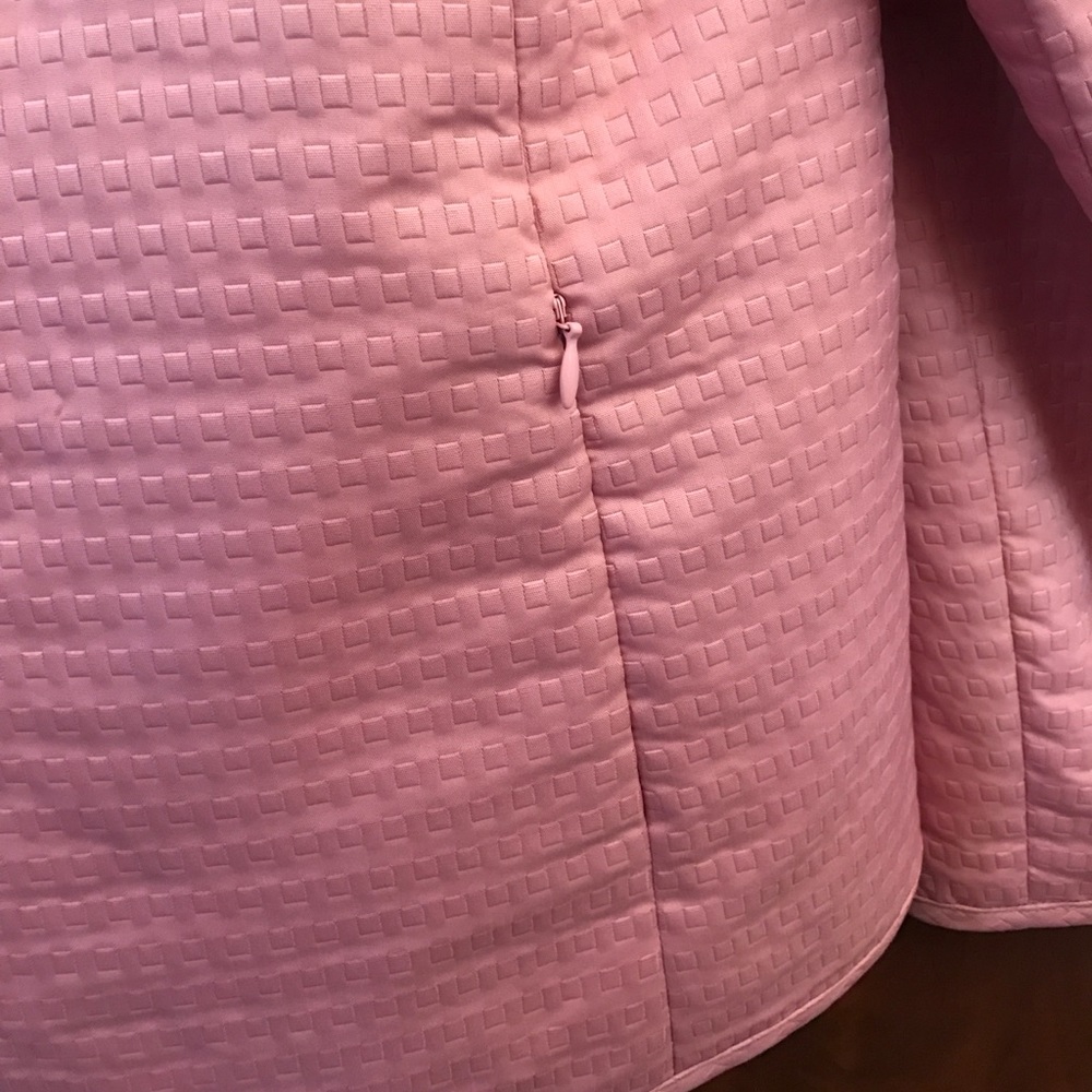 Textured Rose Jacket - Picture 3 of 3