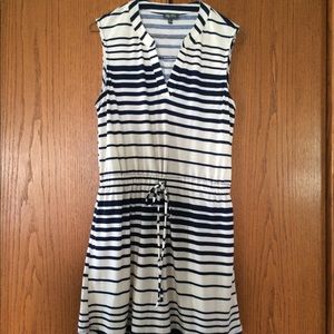 White and blue striped clinched waist dress
