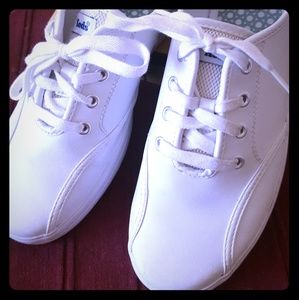 Keds size 8 white sneaker