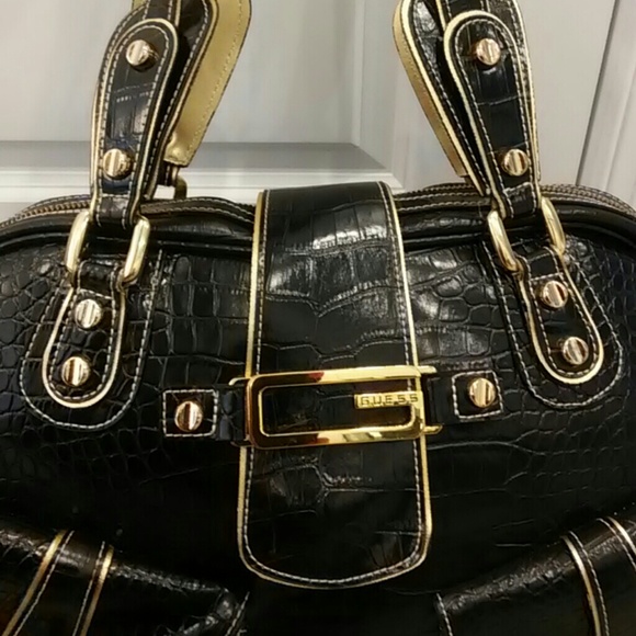 Guess Bag - Picture 4 of 8