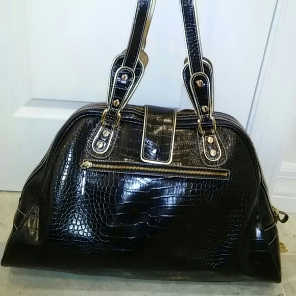 Guess Bag - Picture 2 of 8