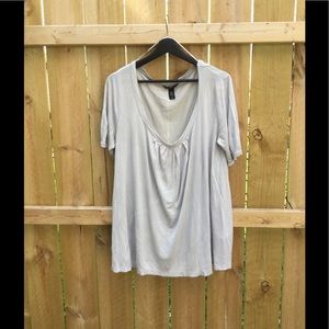 H&M gray short sleeve top with waist belt hoops