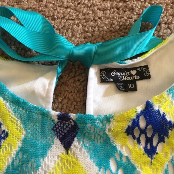 Crochet dress - Picture 3 of 3