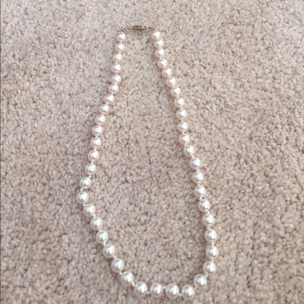 Pearl necklace