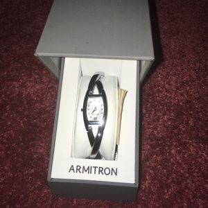 ⚫️Women's accessories: watch