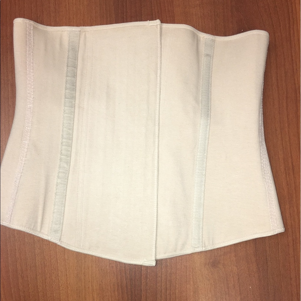 Waist trainer corset