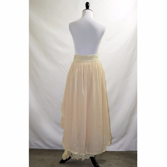NWT Modcloth Ryu  High-Low Layered Lace Skirt - Picture 4 of 8