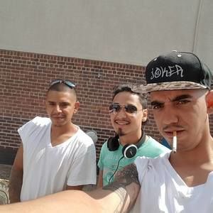 Meet your Posher, Jonathan