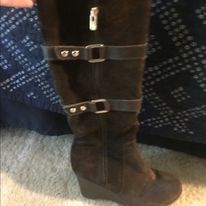 Antonio Melani Brown Wedge Boots