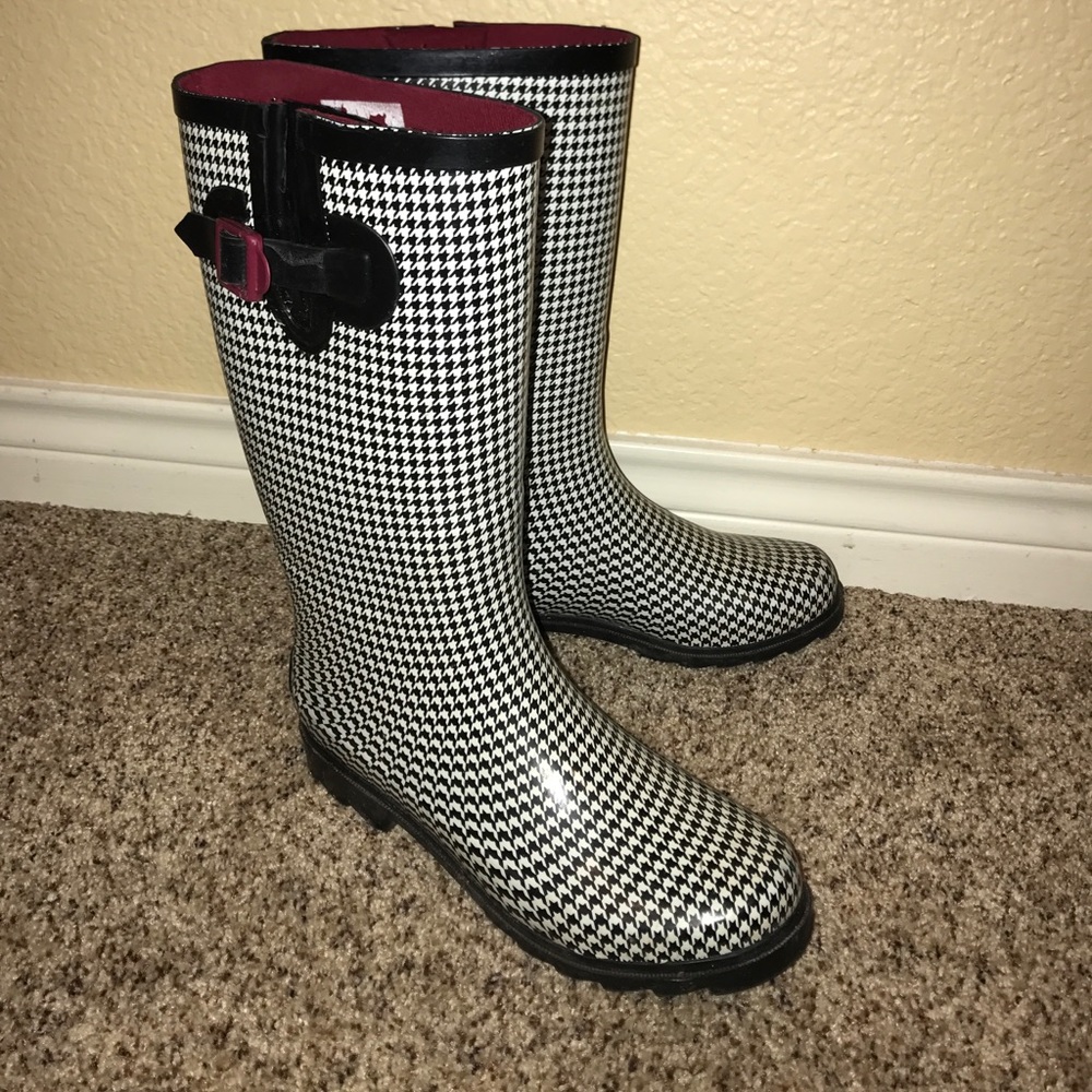 Rain boots