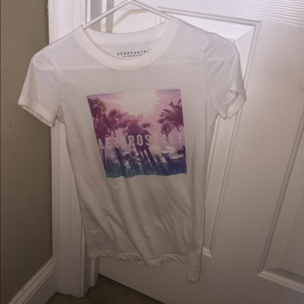 Aeropostale t-shirt.