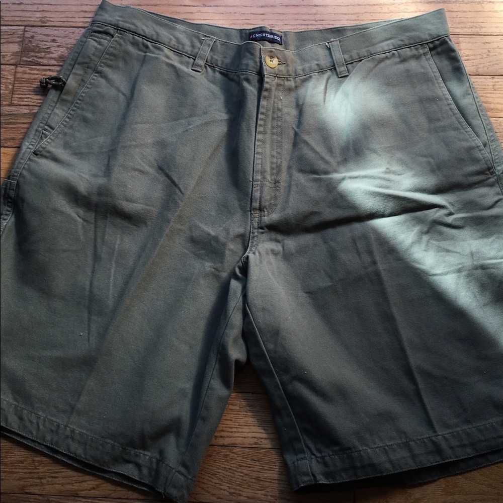Men's olive green kakhi shorts