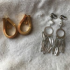 Clip on earrings set of 2