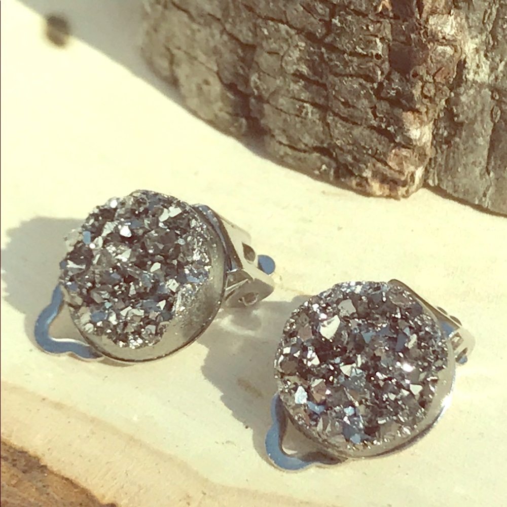 Silver Druzy Clip On Earrings 🌸3 for $18🌸