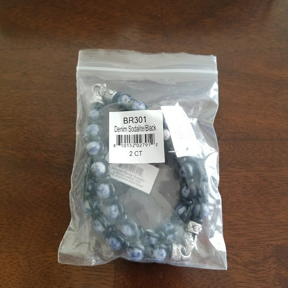 2 pairs unisex  Bracelets