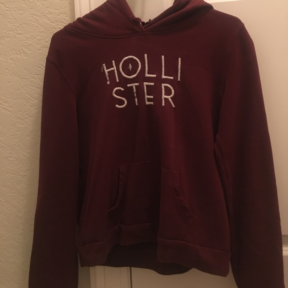 Hollister sweater