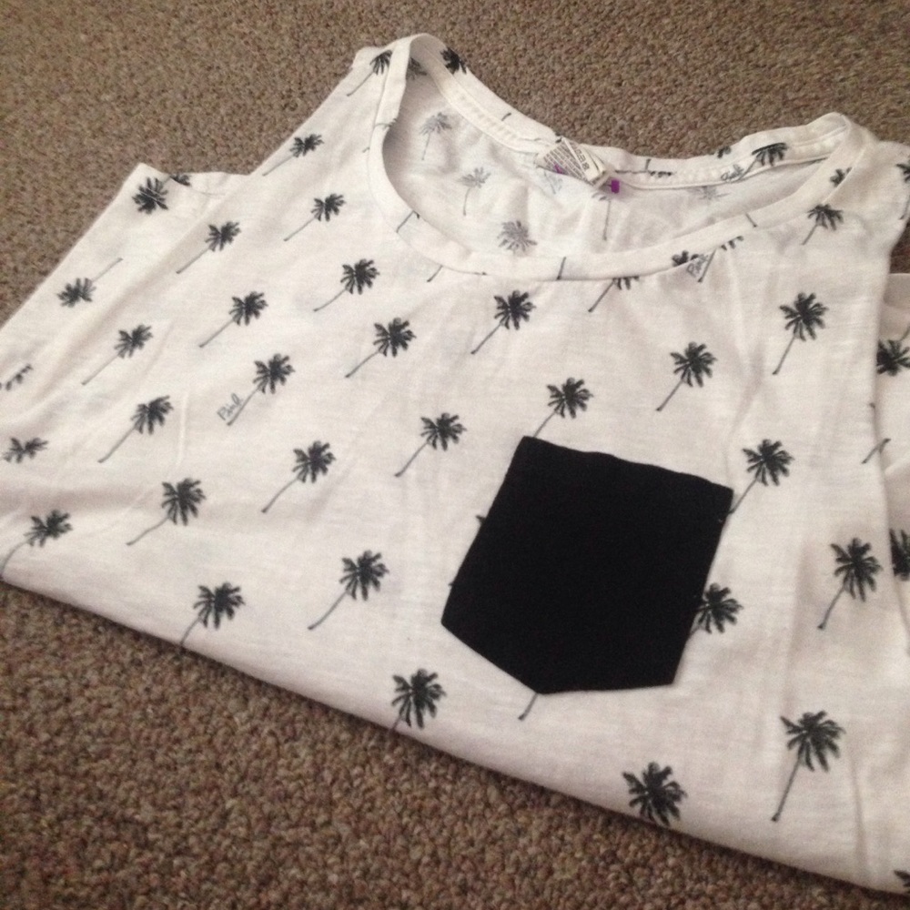 ONLY CAN BE PURCHASED IF BUNDLED VS Tank