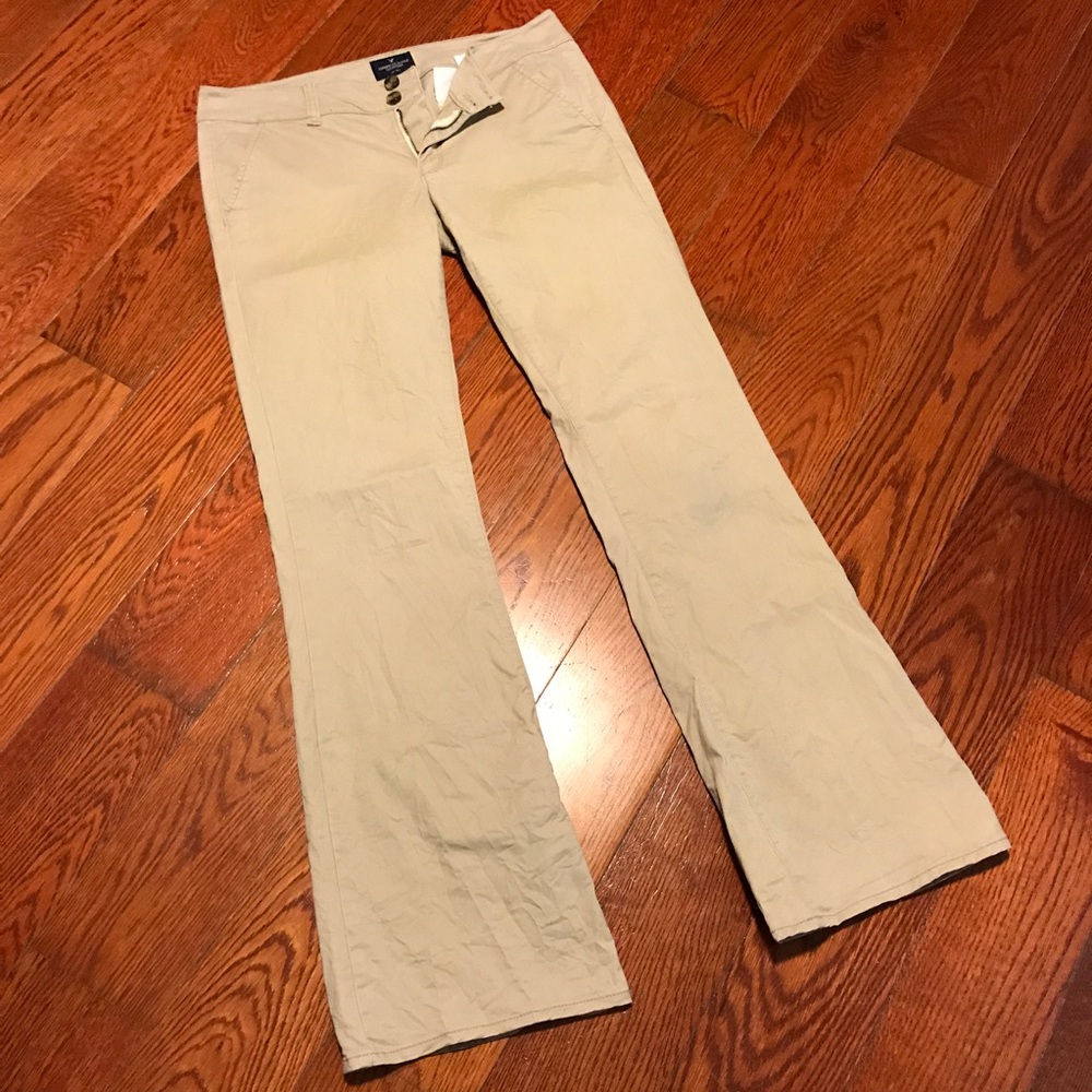 American Eagle Khaki pants