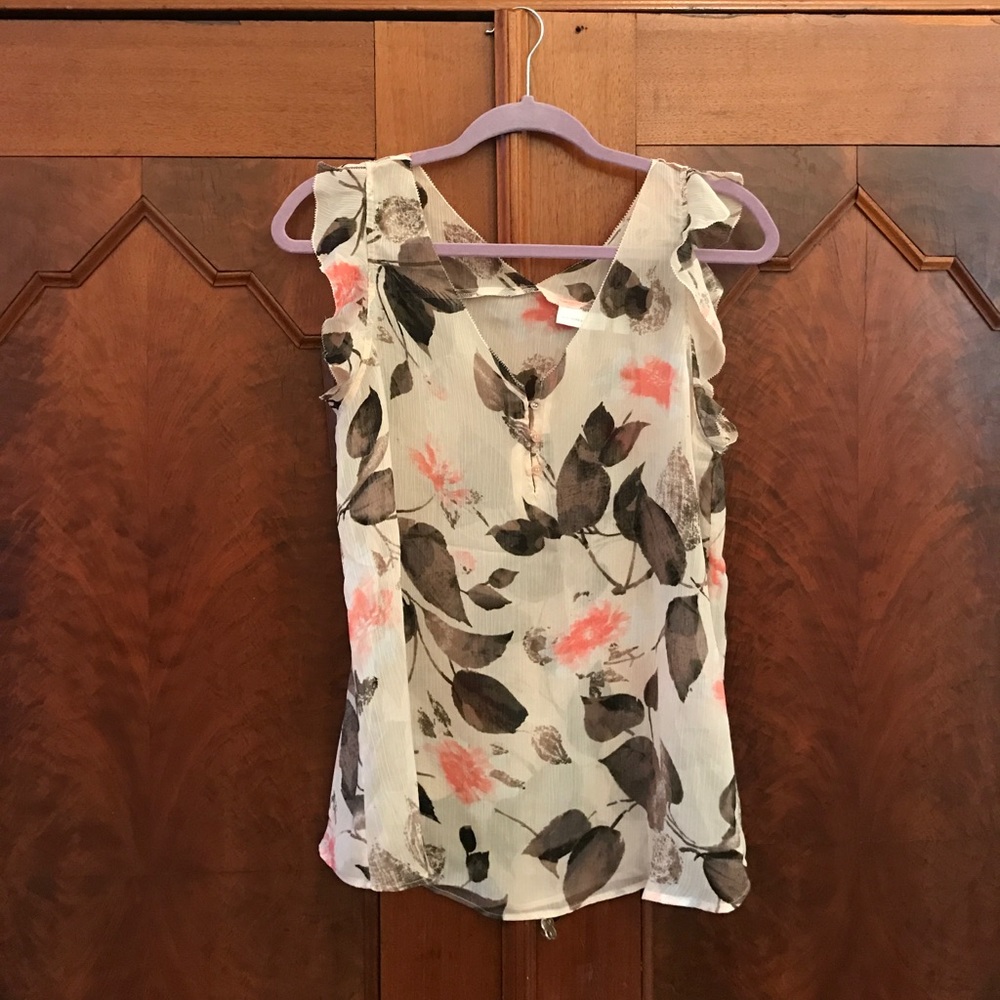 Crinkle Chiffon Sleeveless Blouse