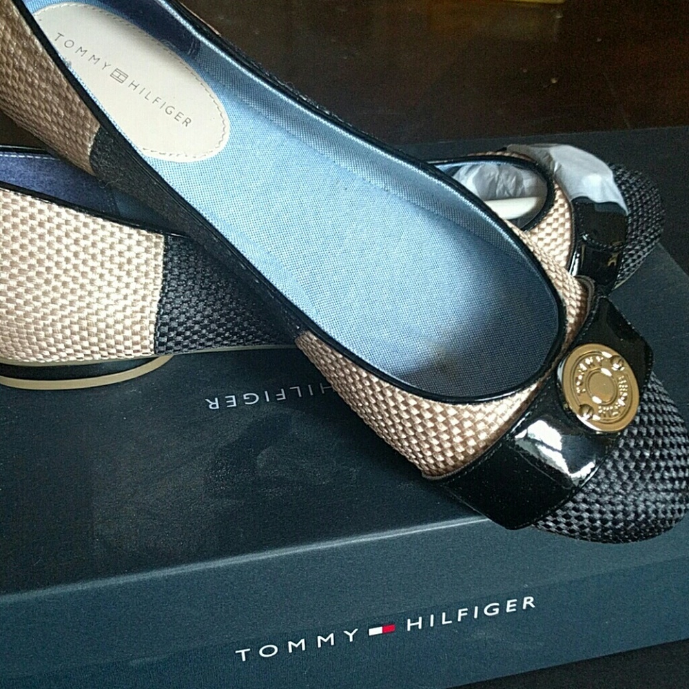Ballet flats
