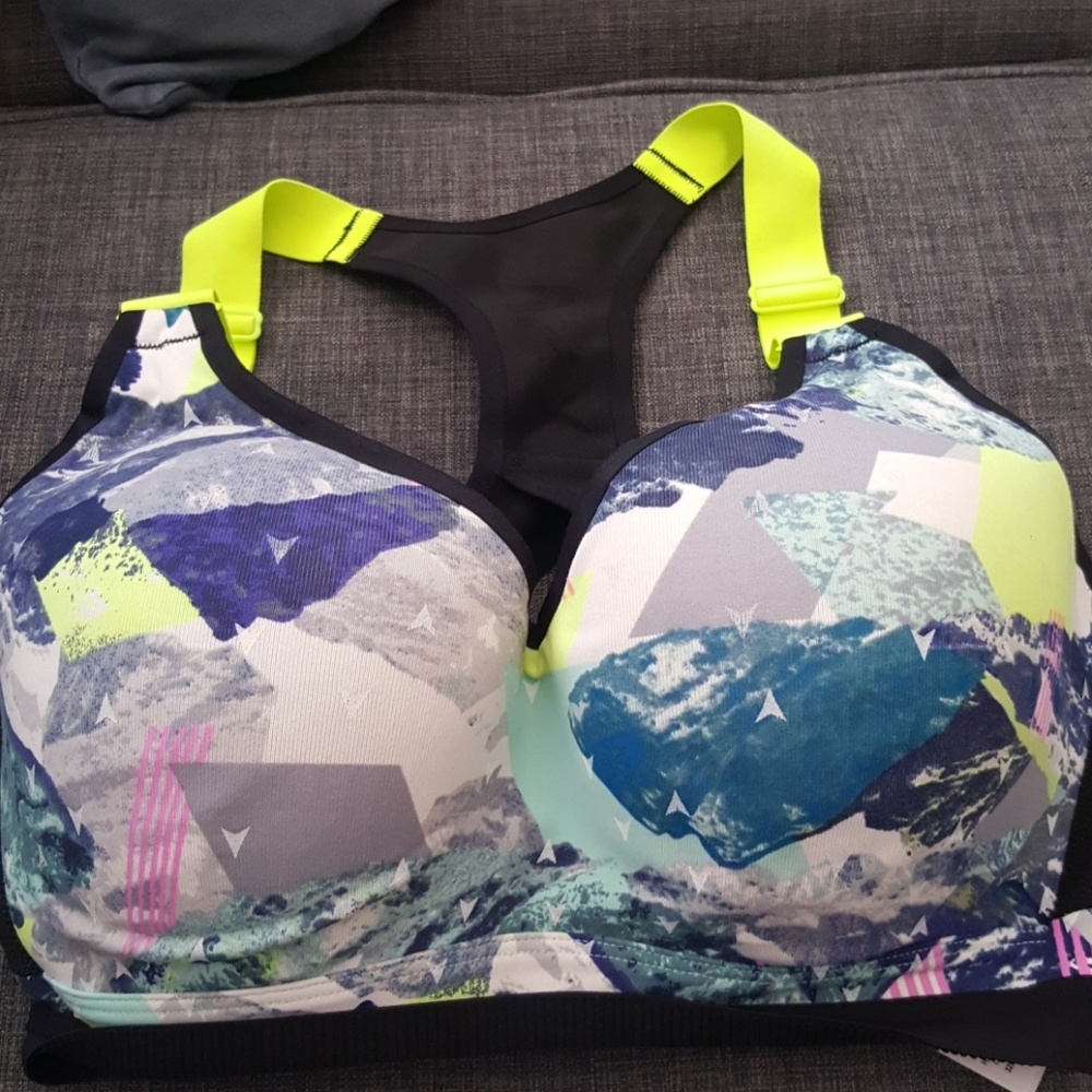 Victoria Secret Sports Bra