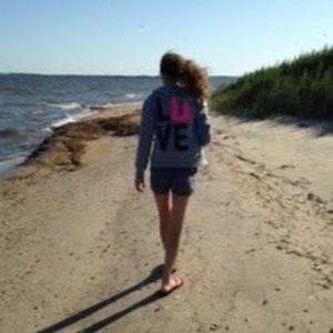 Meet your Posher, Olivia