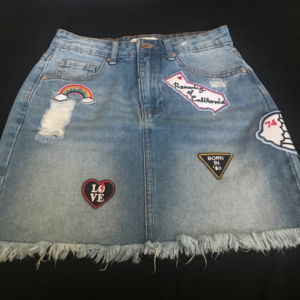 Denim patches distressed skirt