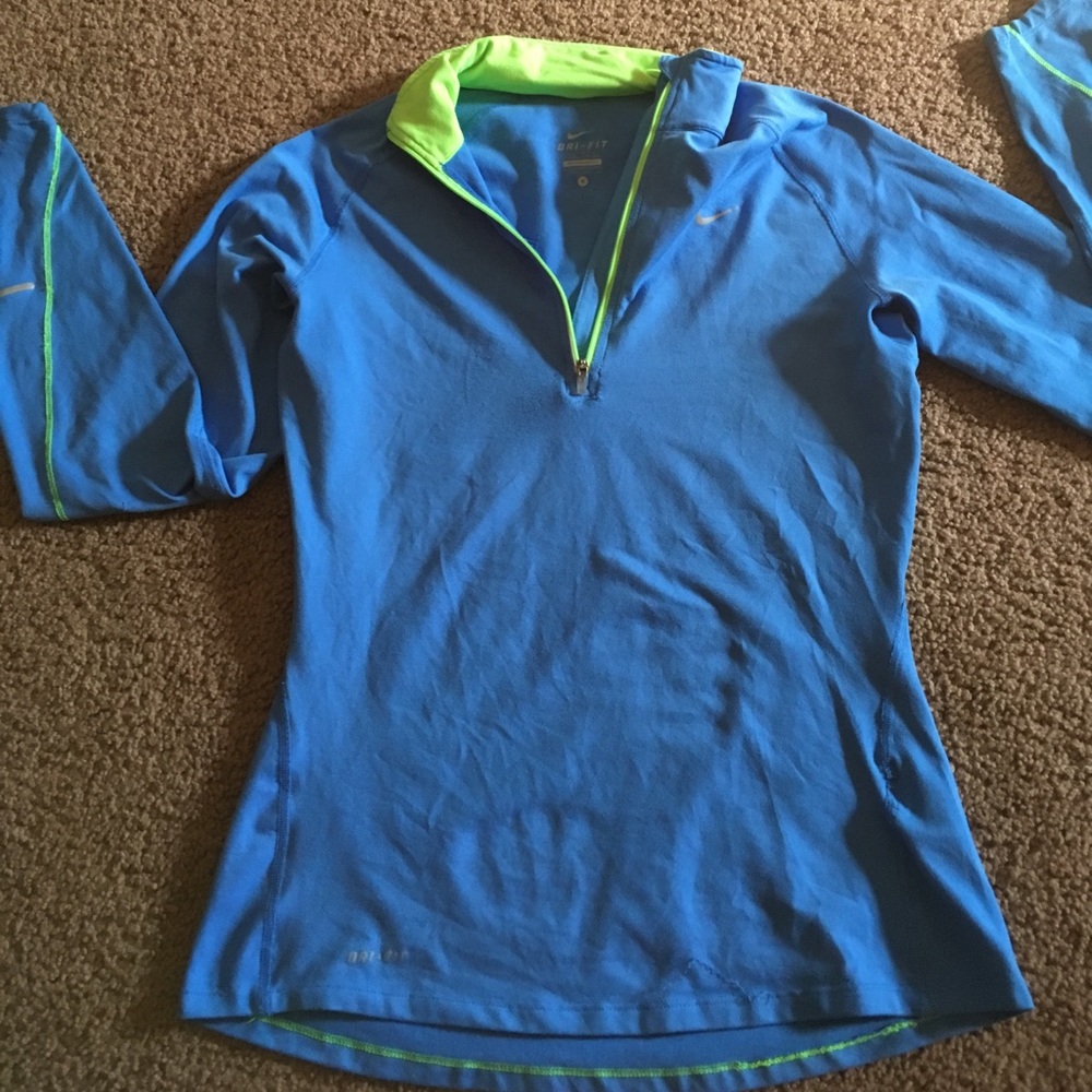 Nike dry for pullover