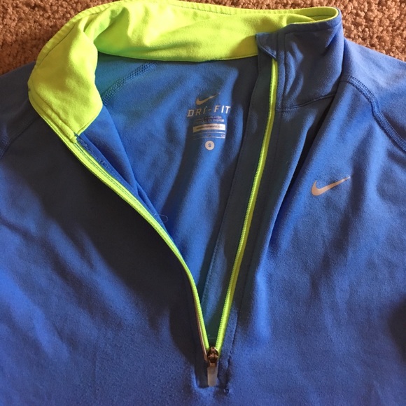 Nike dry for pullover - Picture 2 of 3