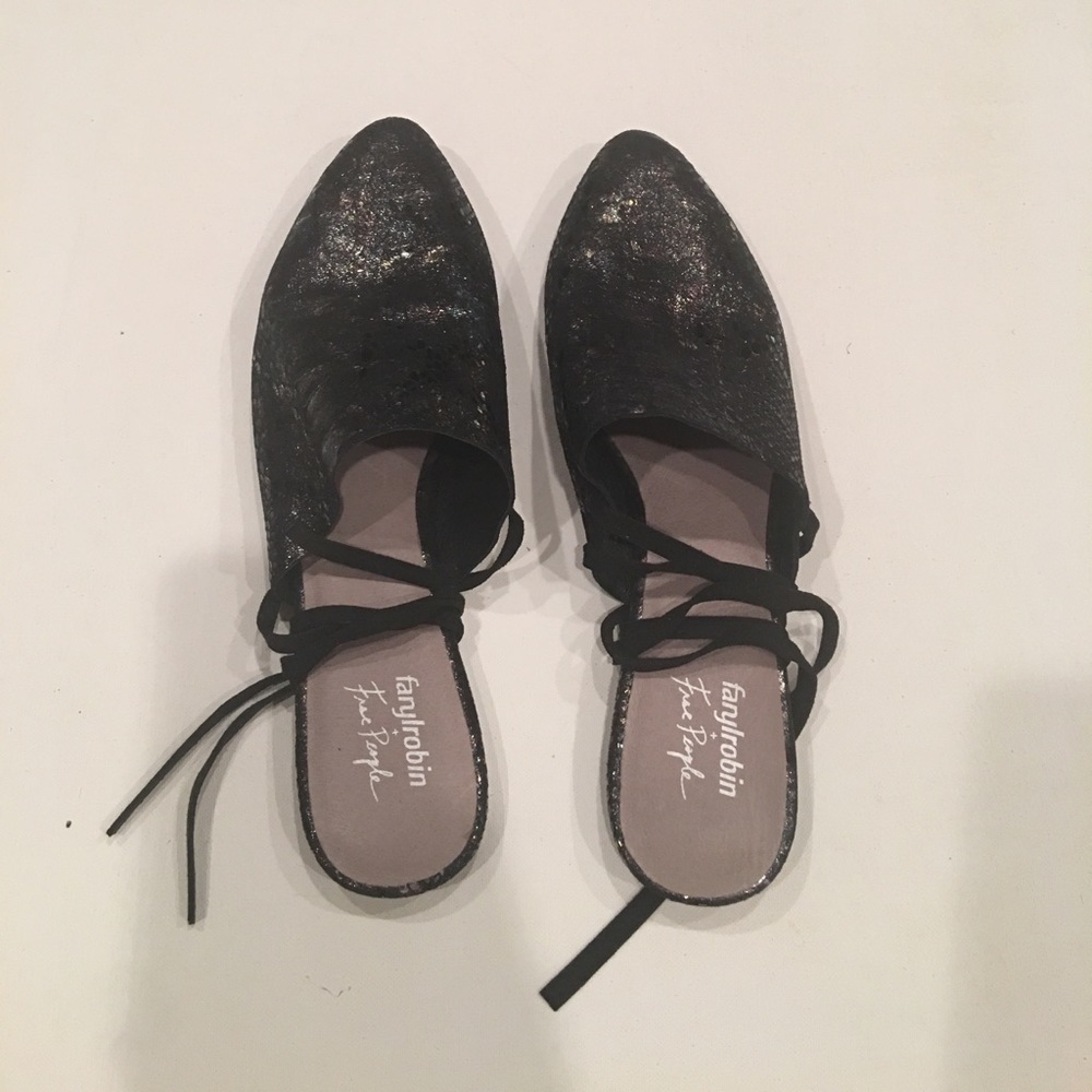Free people flats