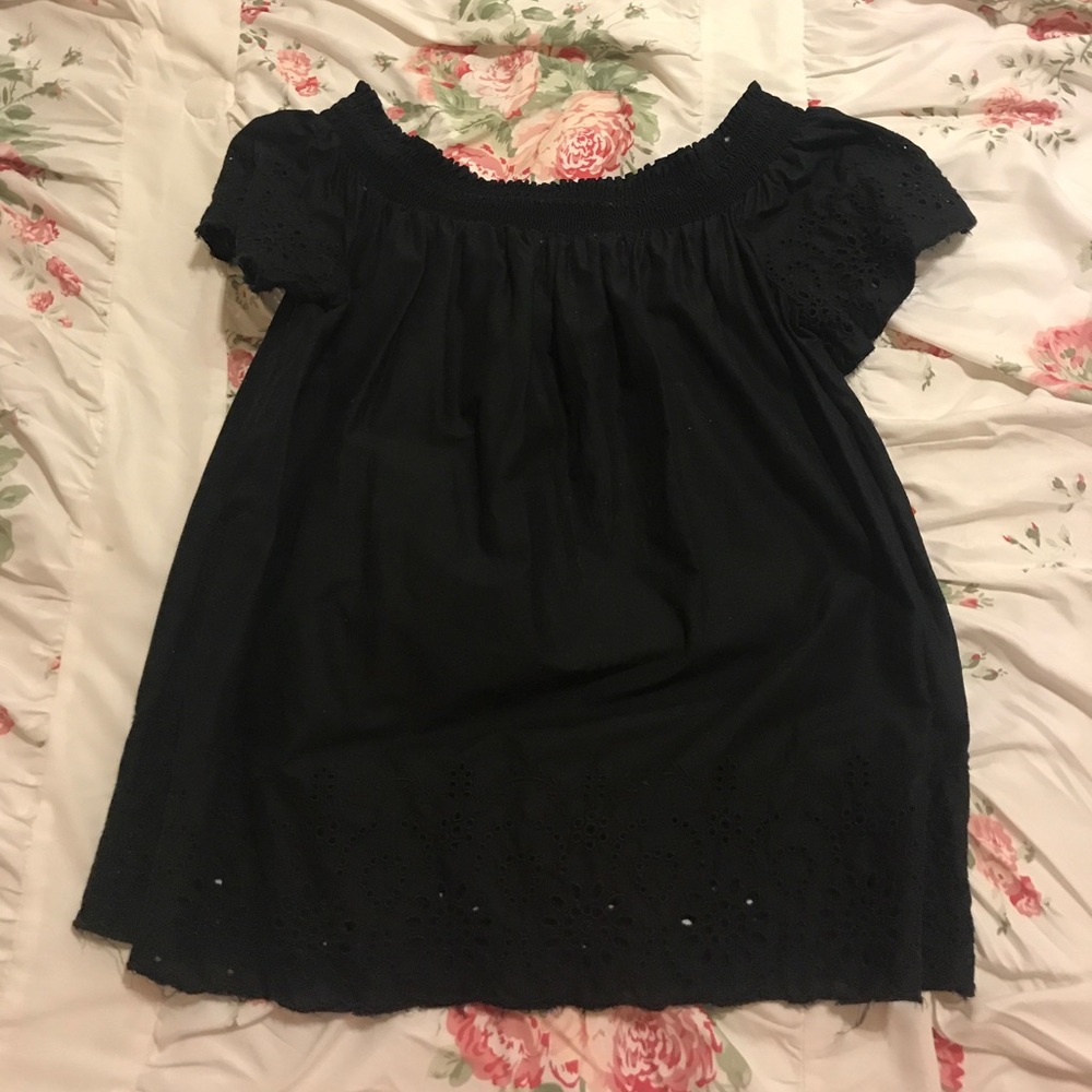 Off the shoulder top!!