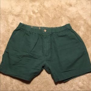 Chubbies shorts