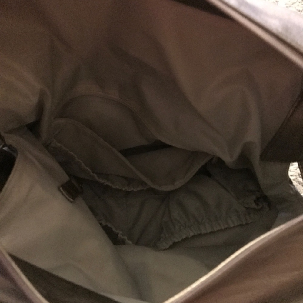 Timi and Leslie Diaper Bag. - Picture 4 of 5
