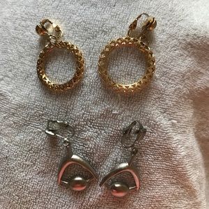 Clip on earrings set of 2