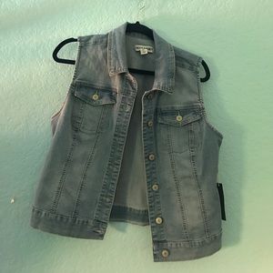 Jean Vest