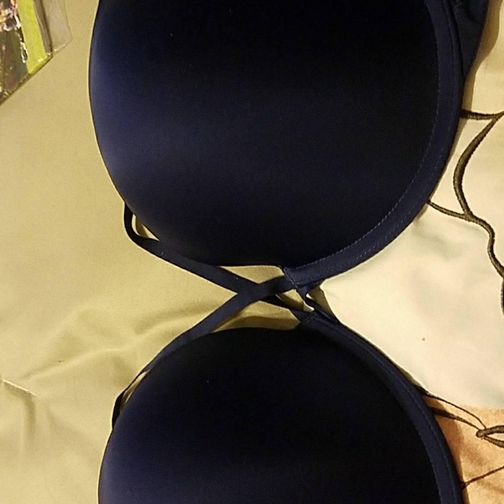 New! Victorias Secret very sexy pushup bra