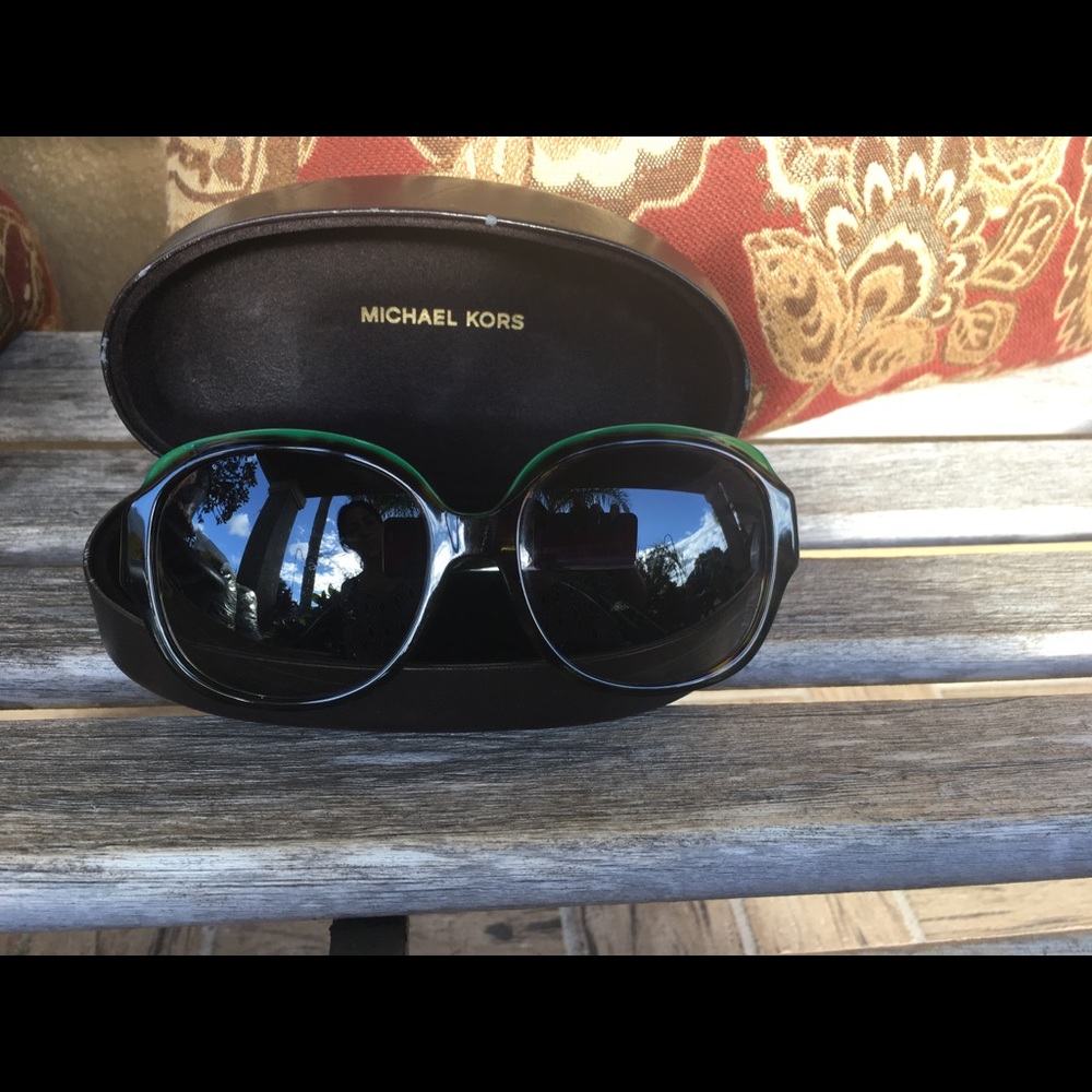 Authentic Michael kors sunglasses