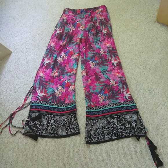 Pants - Picture 4 of 4