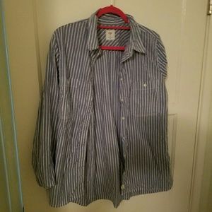 Gap boyfriend shirt