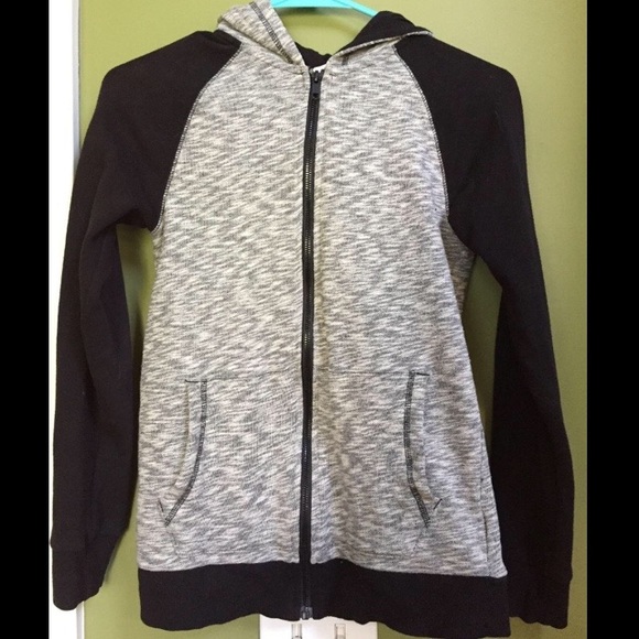 H&M Other - Organic cotton H&M boys hoodie
