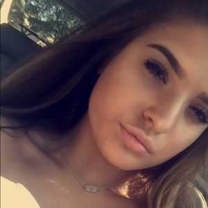 Meet your Posher, Katlyn