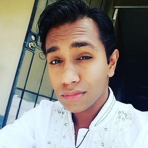 Meet your Posher, Shakeel