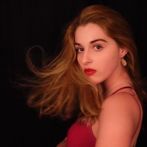 Meet your Posher, Fiona