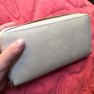 New Cream colored everyday Wallet