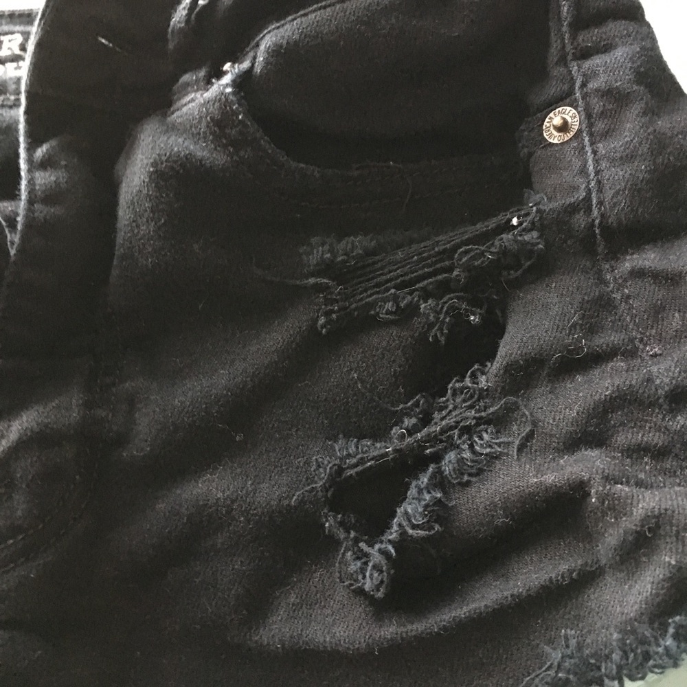 Outfit. - Picture 4 of 5